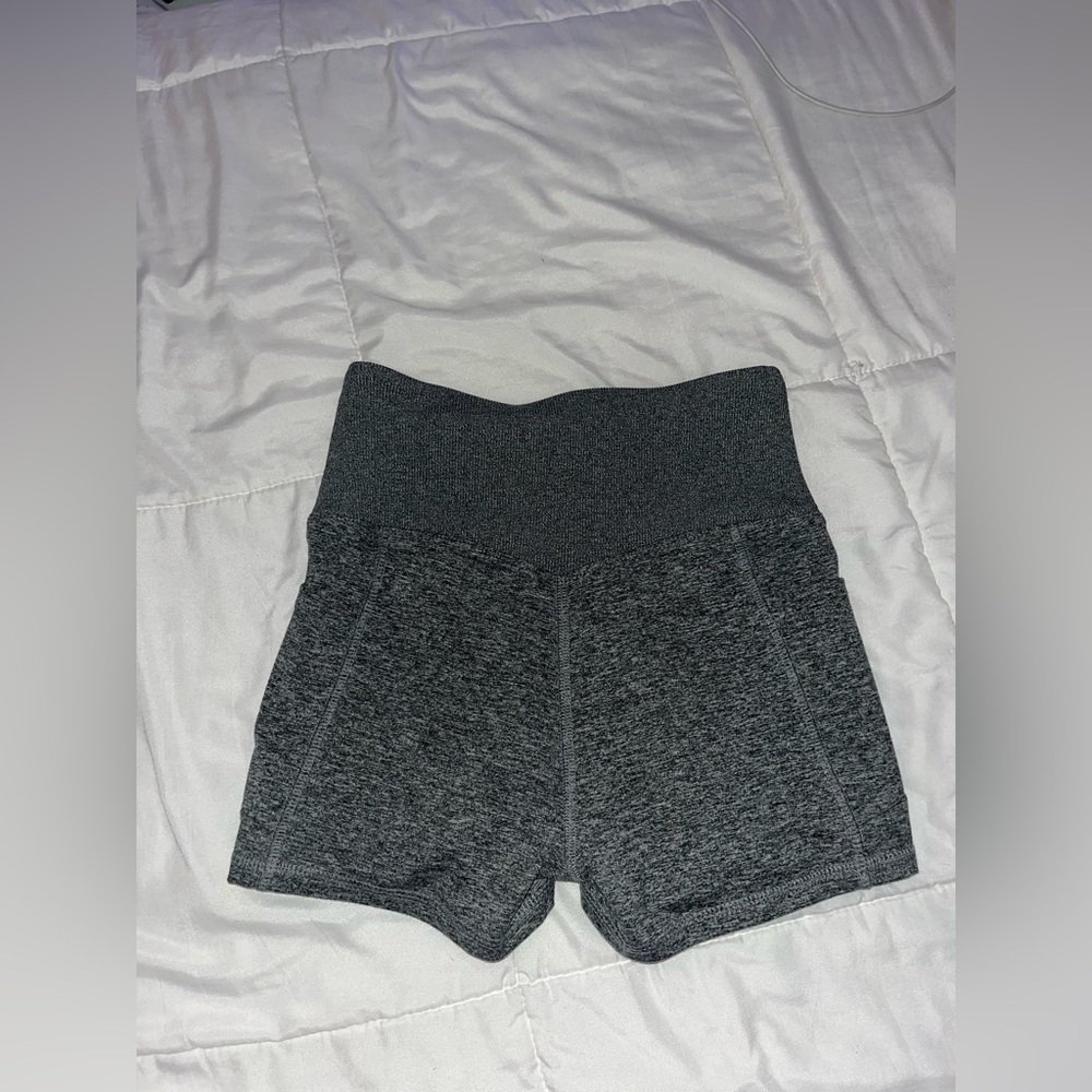 gray high-waisted spandex shorts - Picture 2 of 2